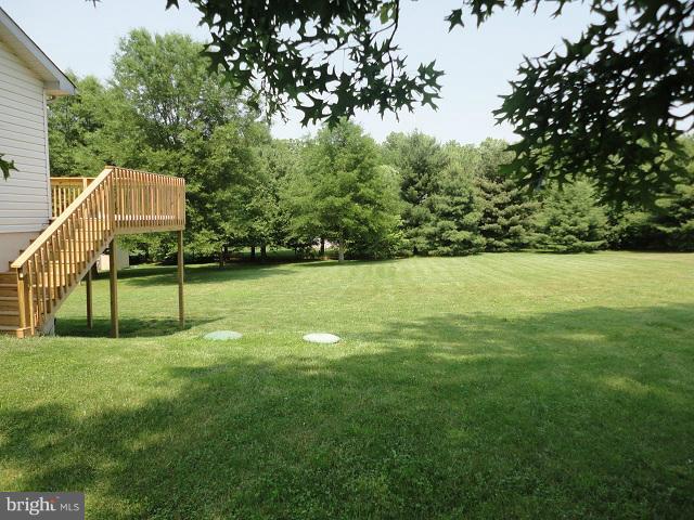 60 Fieldstone Road Elkton, MD 21921 - Photo 15 of 30 Deck Steps