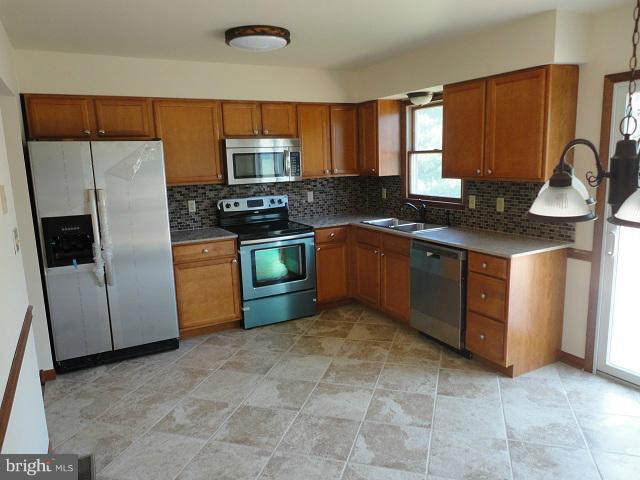 60 Fieldstone Road Elkton, MD 21921 - Photo 18 of 30 Kitchen
