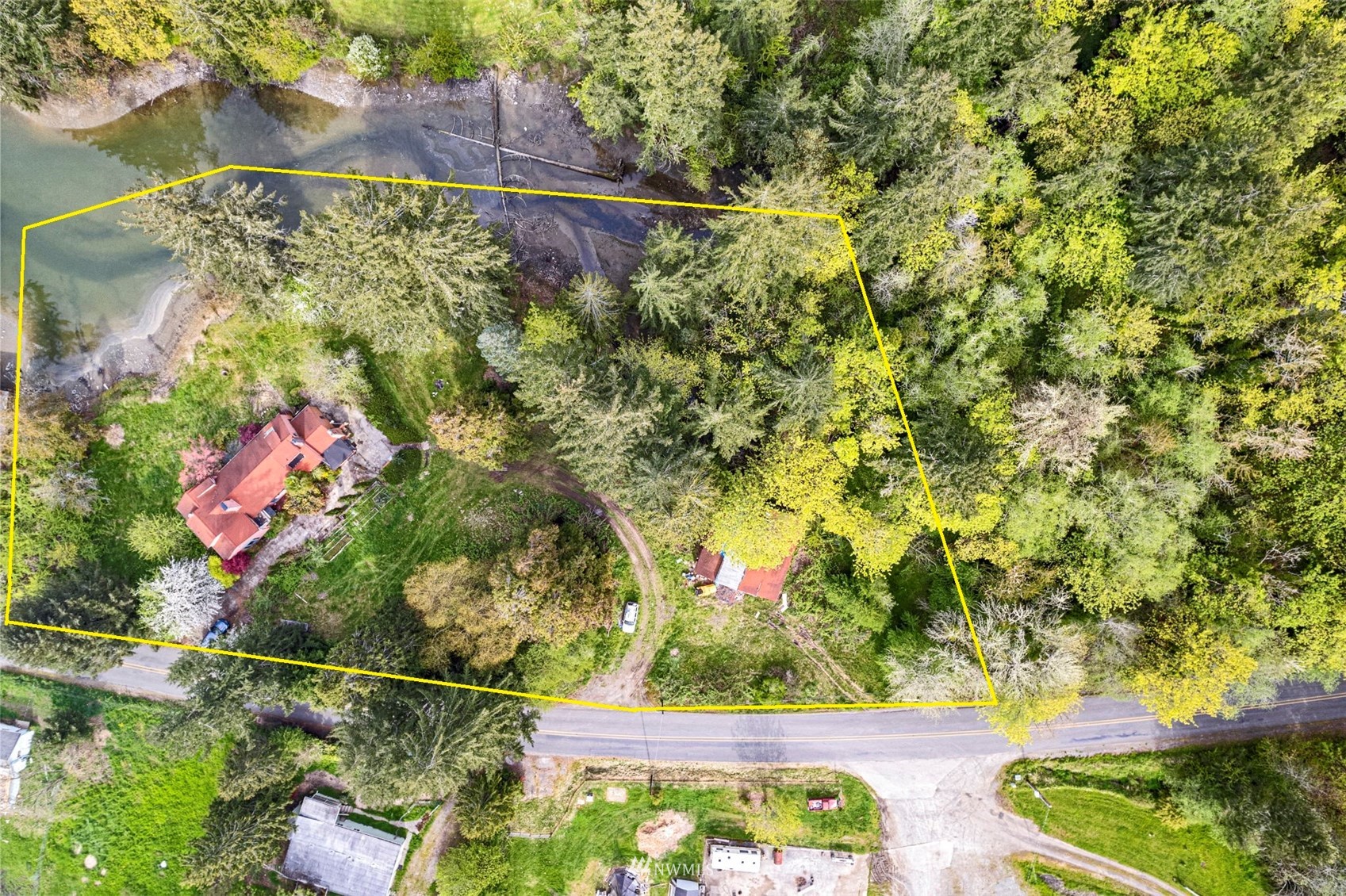 16601 Delano Road Southwest Lakebay, WA 98349 - Photo 6 of 31 a view of a yard