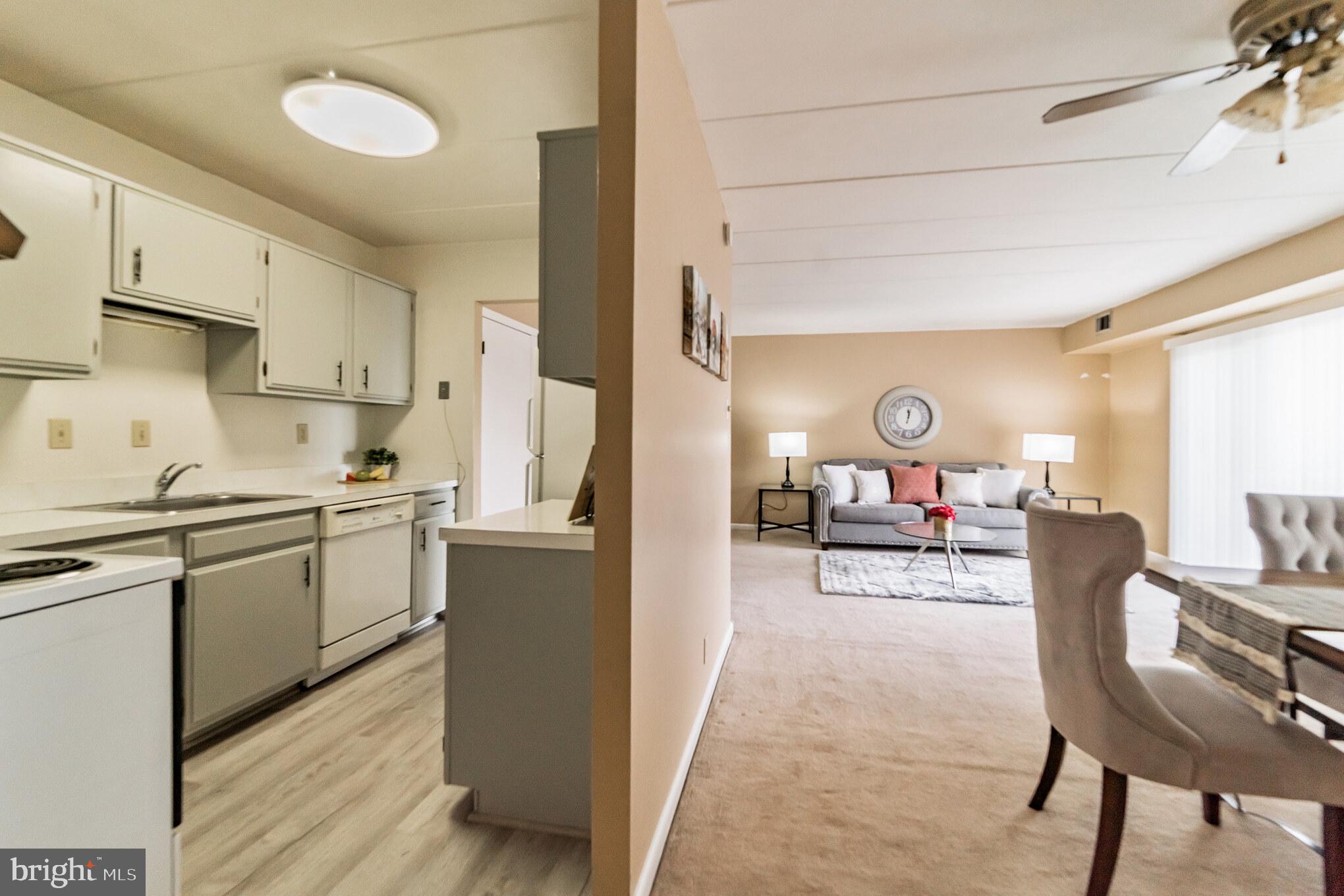 6240 Edsall Road, Unit 301 Alexandria, VA 22312 - Photo 14 of 28