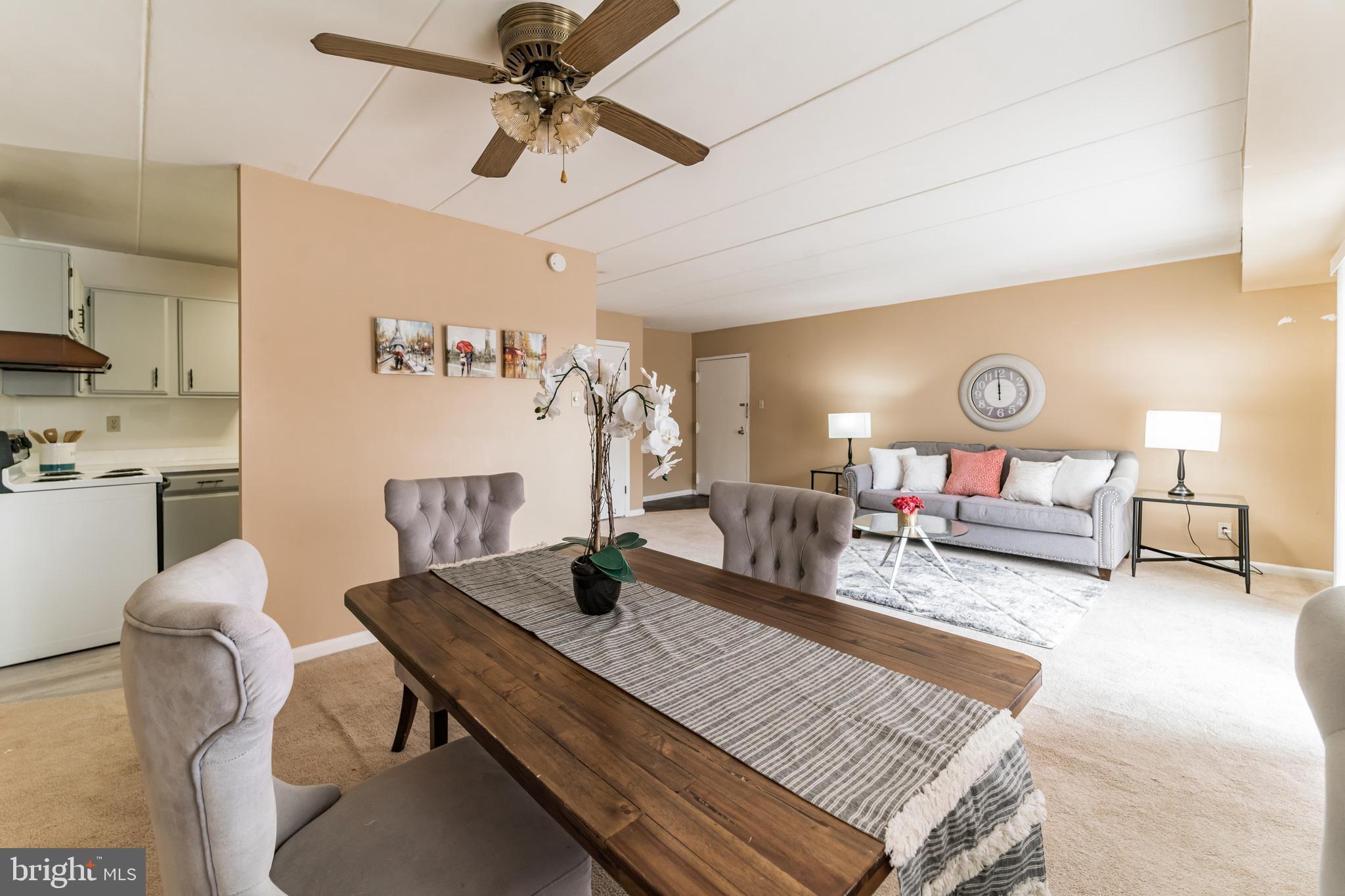 6240 Edsall Road, Unit 301 Alexandria, VA 22312 - Photo 16 of 28