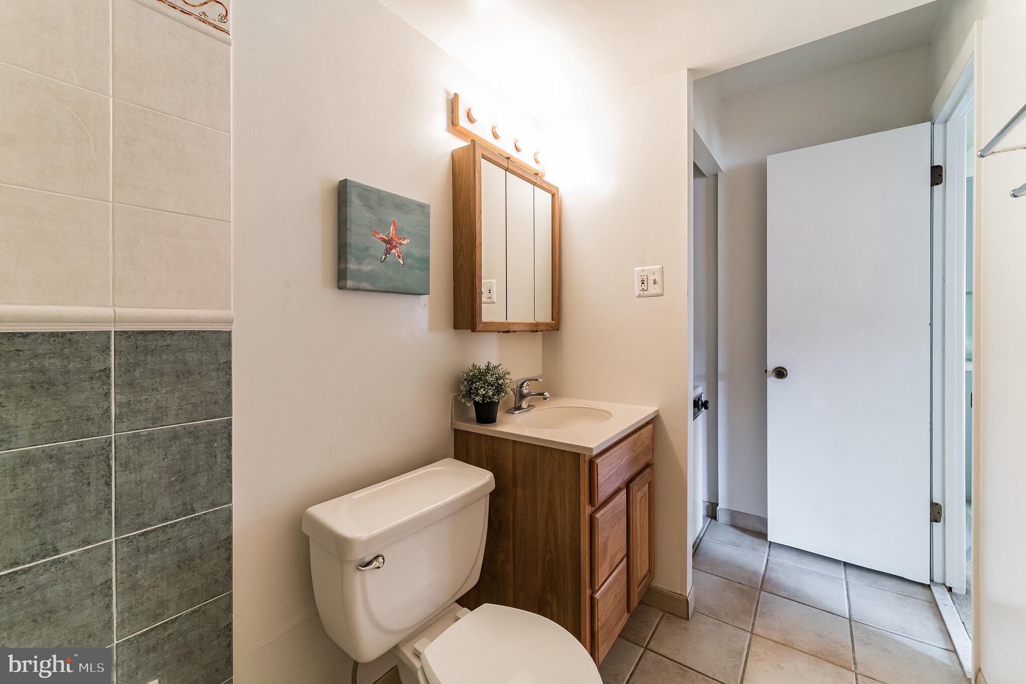 6240 Edsall Road, Unit 301 Alexandria, VA 22312 - Photo 17 of 28