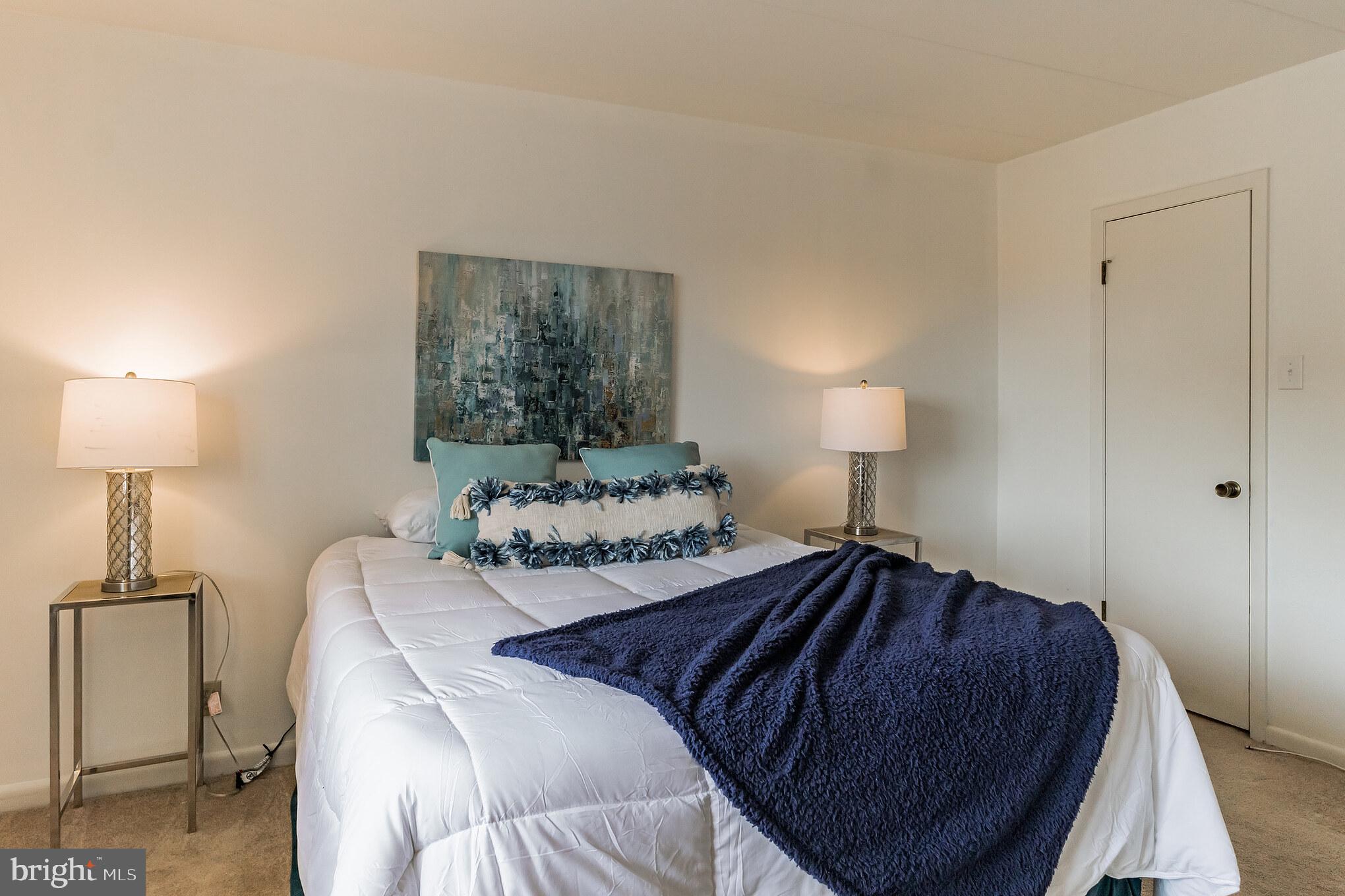 6240 Edsall Road, Unit 301 Alexandria, VA 22312 - Photo 23 of 28