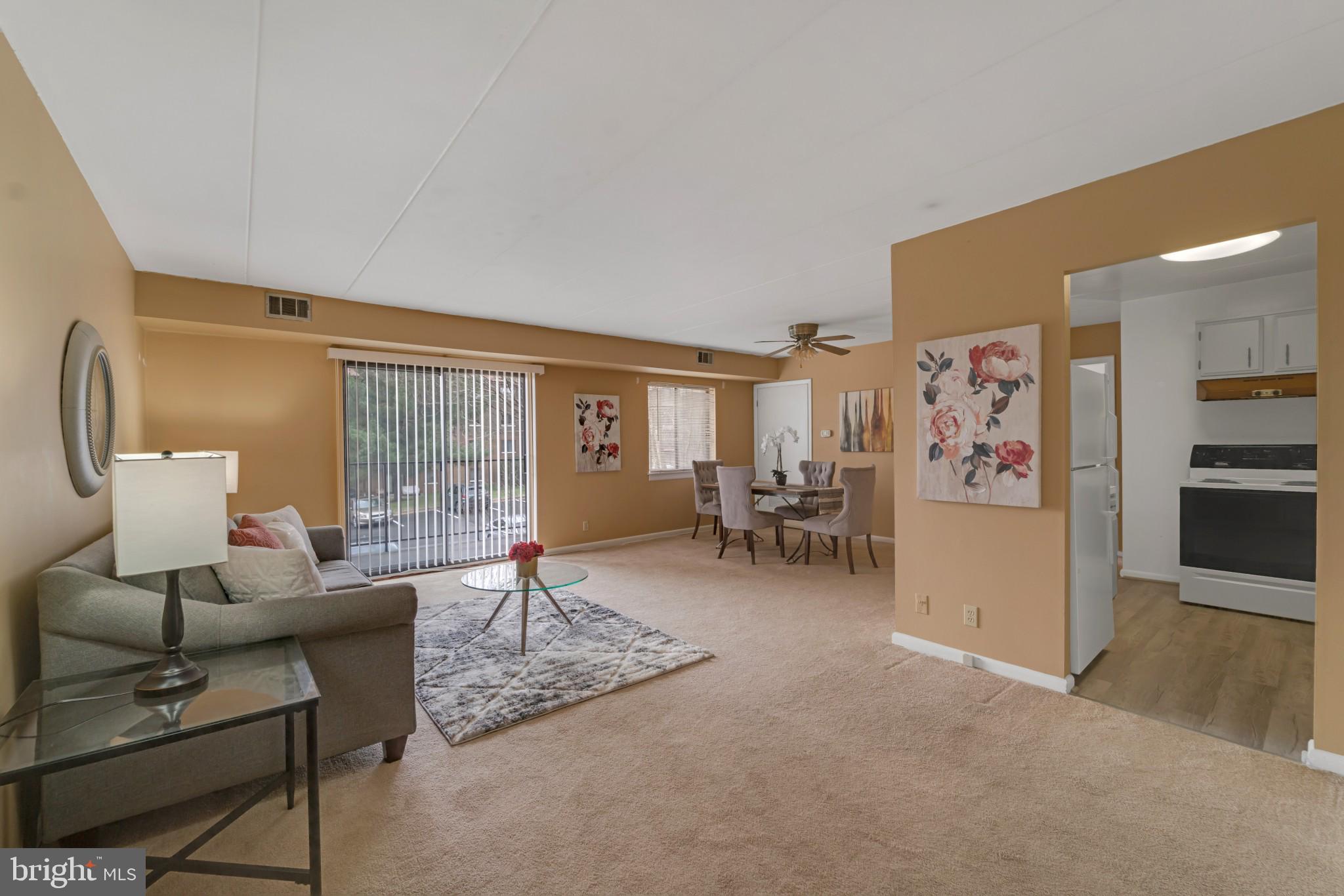 6240 Edsall Road, Unit 301 Alexandria, VA 22312 - Photo 3 of 28