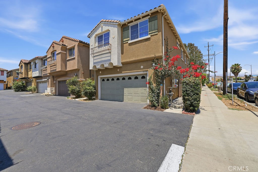 11370 Dream Pacoima, CA 91331 - Photo 52 of 55