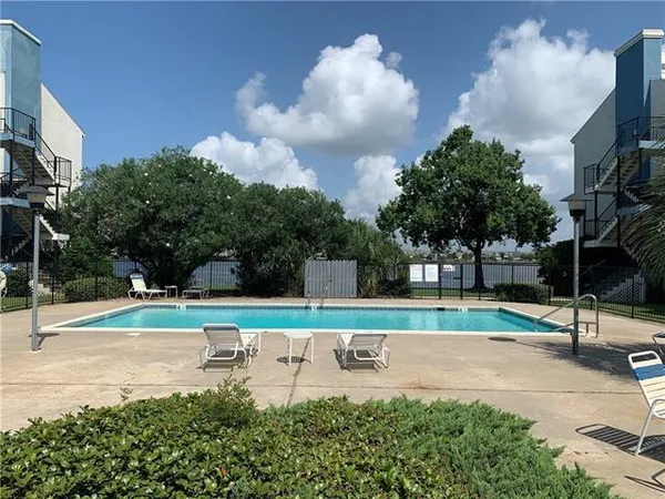 $1,200 | 1490 Harbor Drive, Unit 108, Slidell, LA 70458