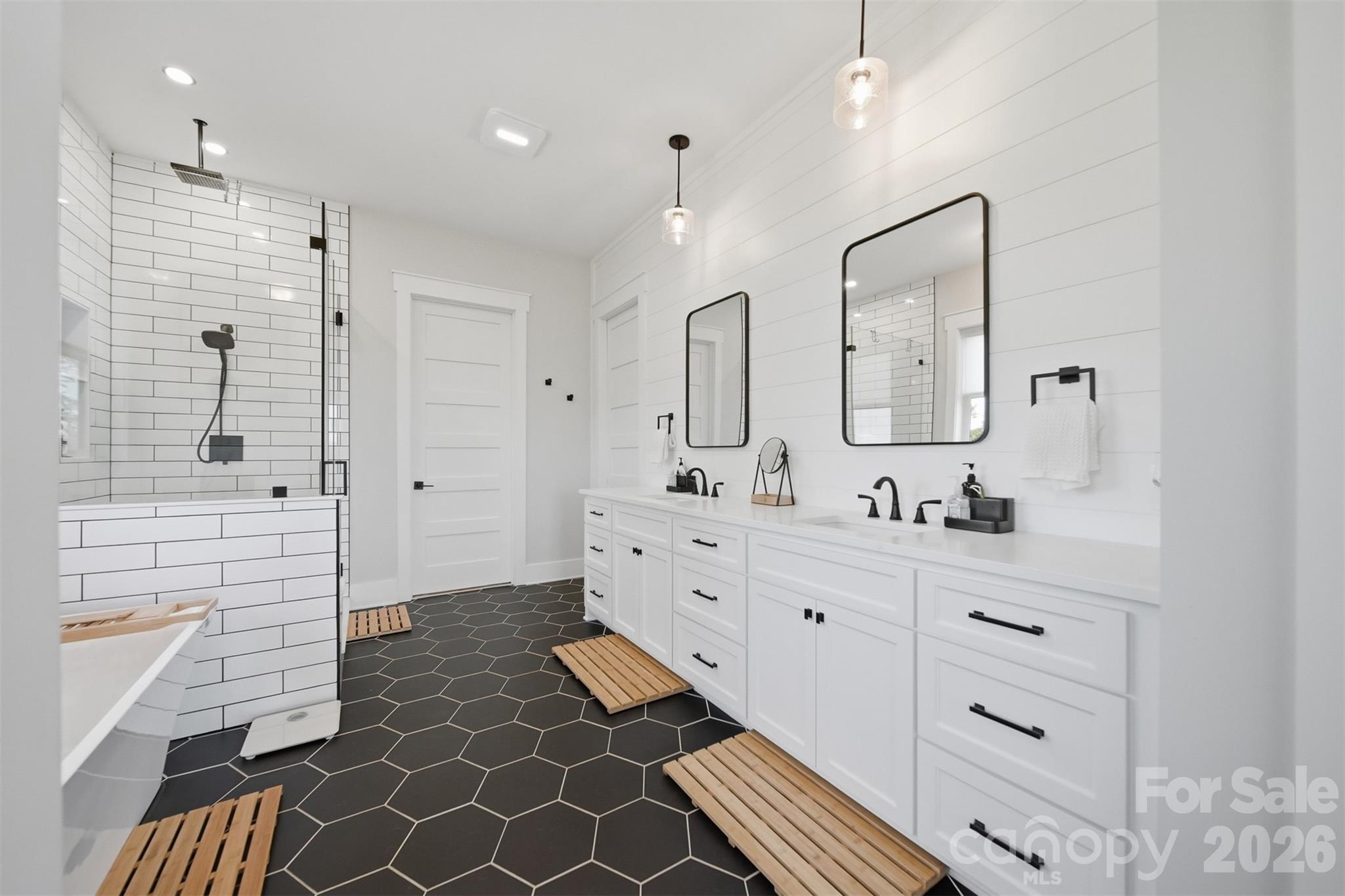 2322 Moss Farm Road Hickory, NC 28602 - Photo 26 of 48