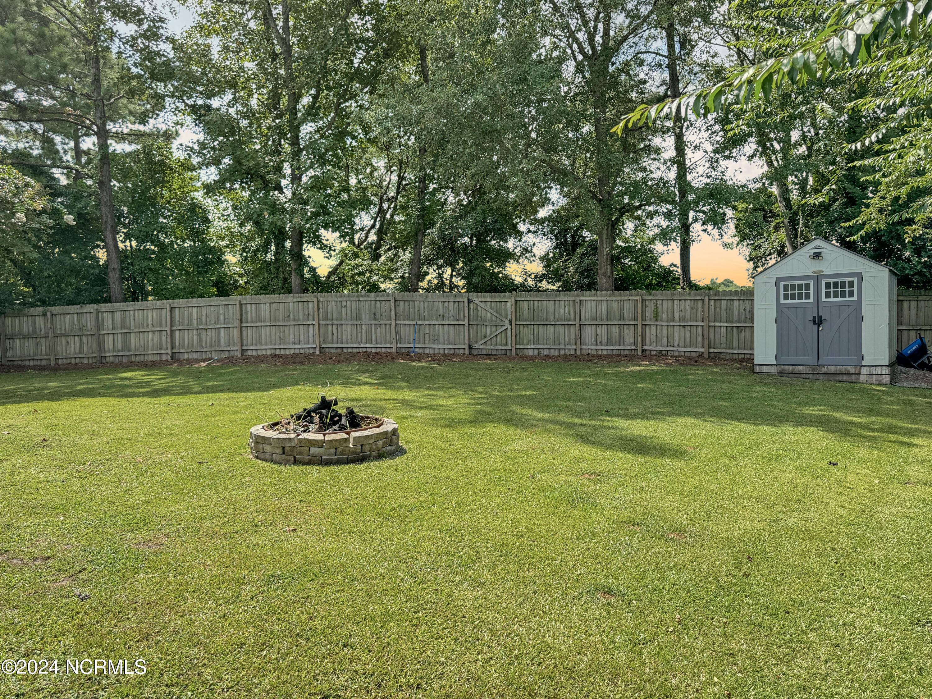 117 Olde Well Loop Road Wilmington, NC 28411 - Photo 22 of 27 c5277fd858d04786a06f2eec6742b344e4c9b235