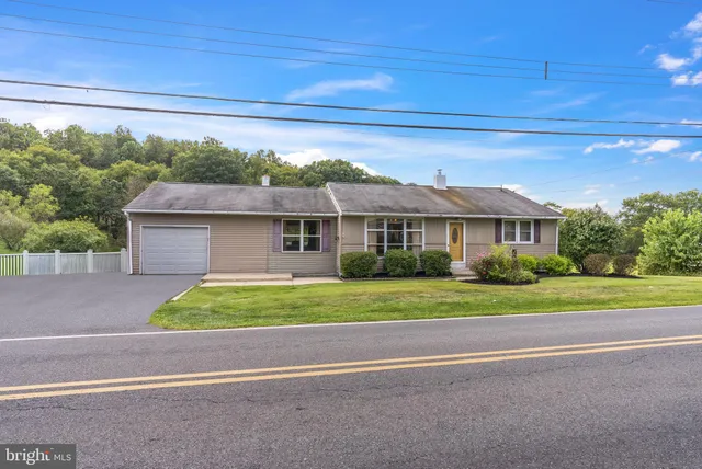 $308,000 | 483 Gehman Road, Barto, PA 19504