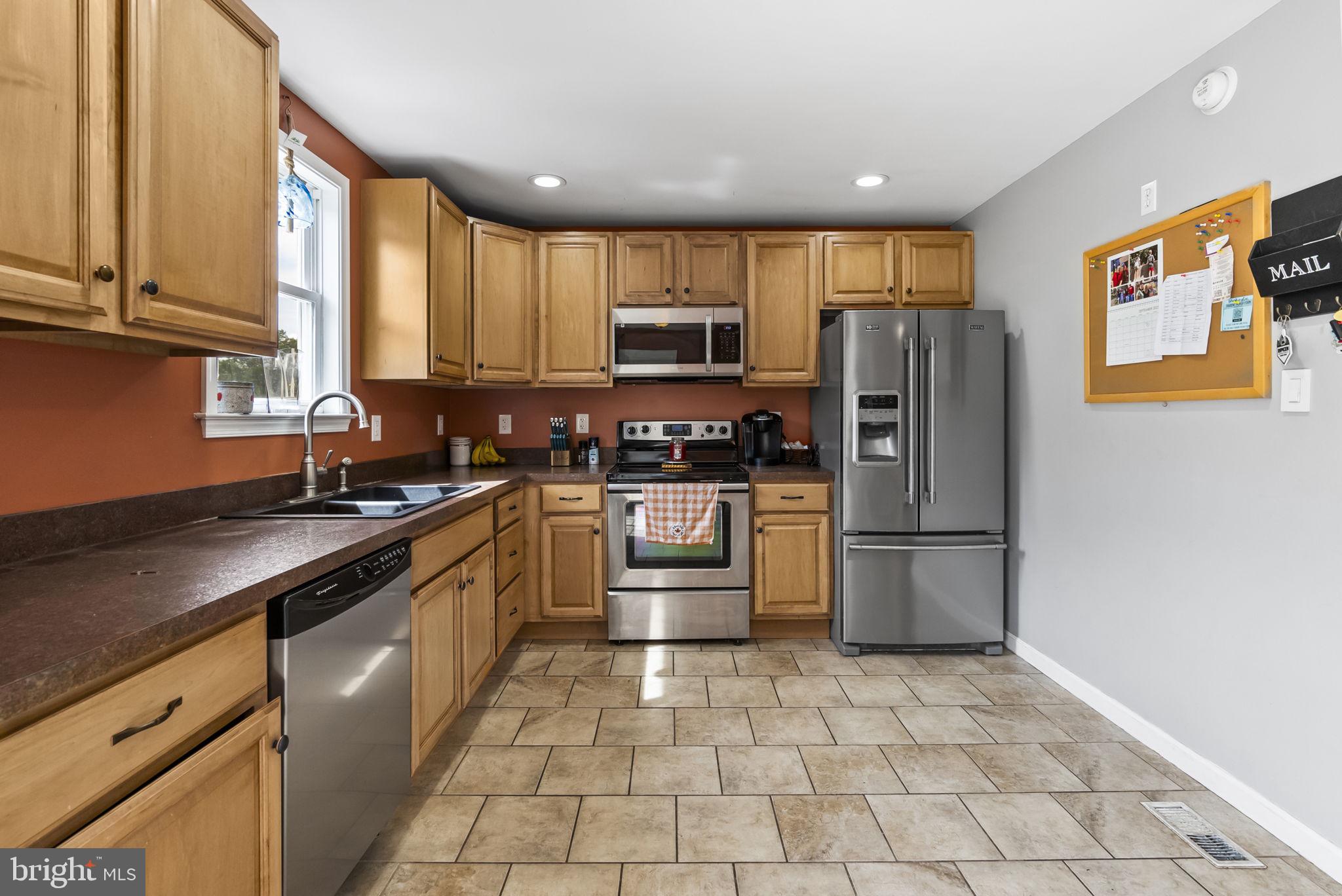 483 Gehman Road Barto, PA 19504 - Photo 10 of 34 Kitchen