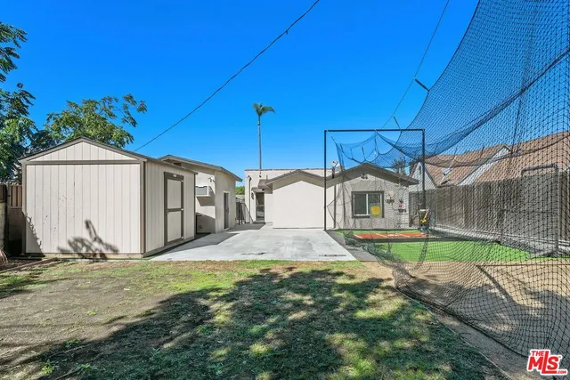 $845,000 | 3012 West 73rd Street, Los Angeles, CA 90043