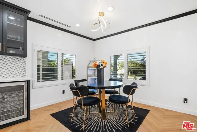 $845,000 | 3012 West 73rd Street, Los Angeles, CA 90043