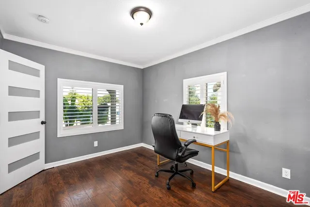 $845,000 | 3012 West 73rd Street, Los Angeles, CA 90043