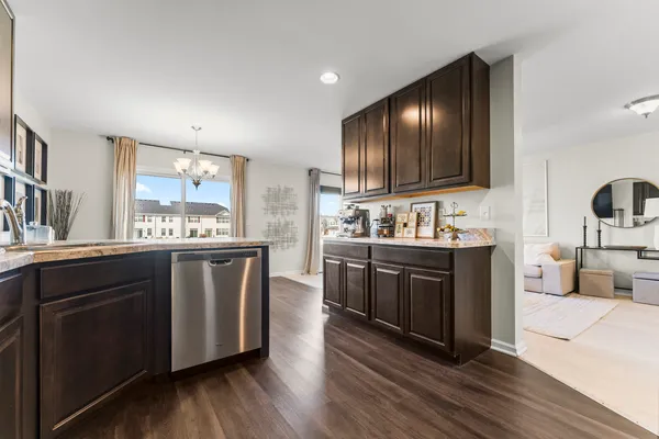 $289,999 | 740 Florence Street, Hampshire, IL 60140