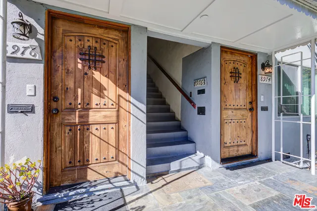 $2,300 | 8976 Cadillac Avenue, Unit 1/2, Los Angeles, CA 90034