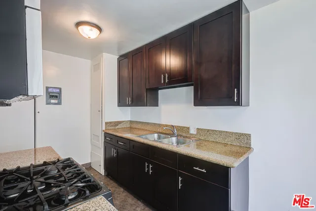 $2,300 | 8976 Cadillac Avenue, Unit 1/2, Los Angeles, CA 90034