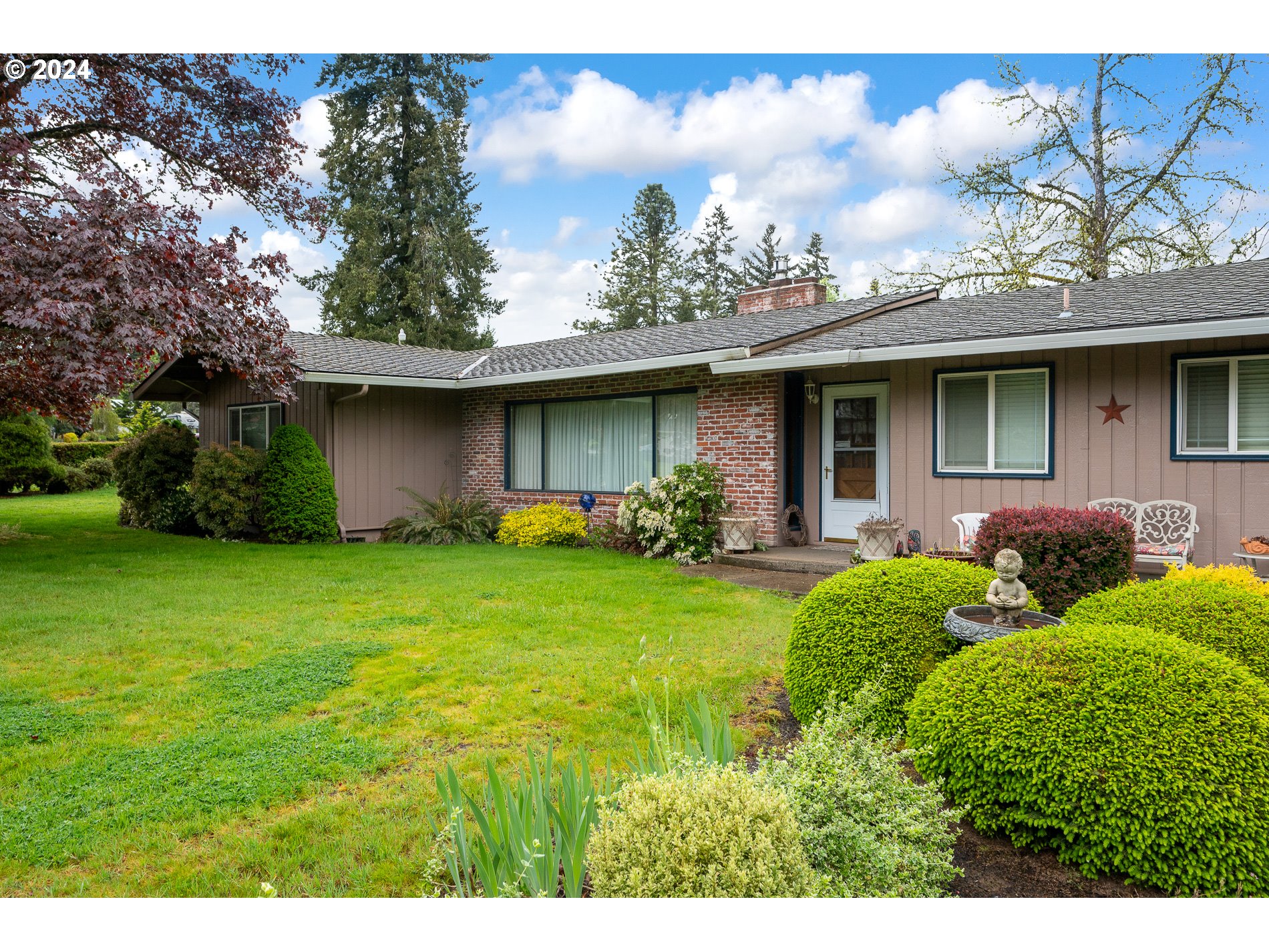 18201 South Norman Road Oregon City, OR 97045 - Photo 2 of 44 Gallery Image 2