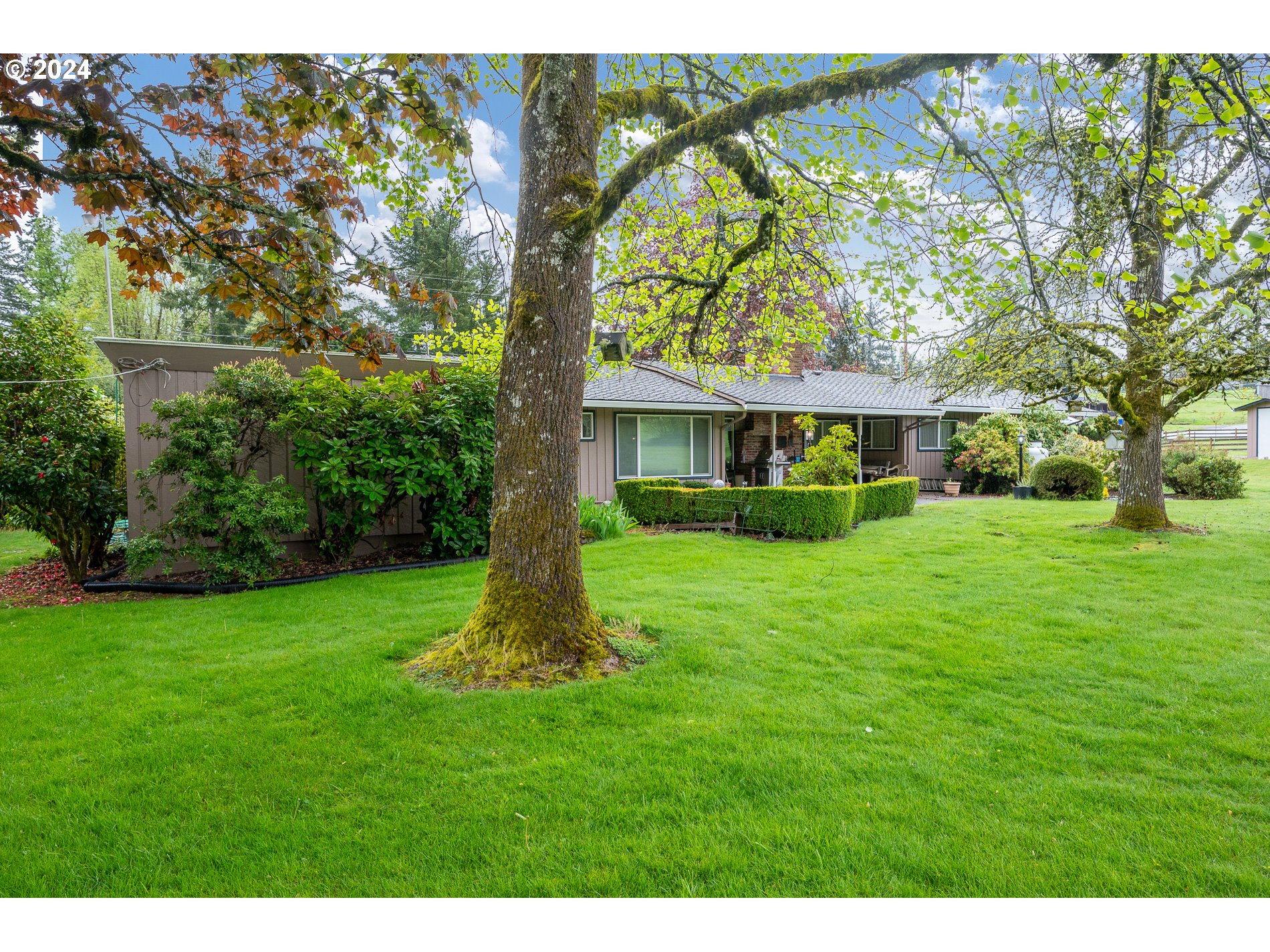 18201 South Norman Road Oregon City, OR 97045 - Photo 3 of 44 Gallery Image 3