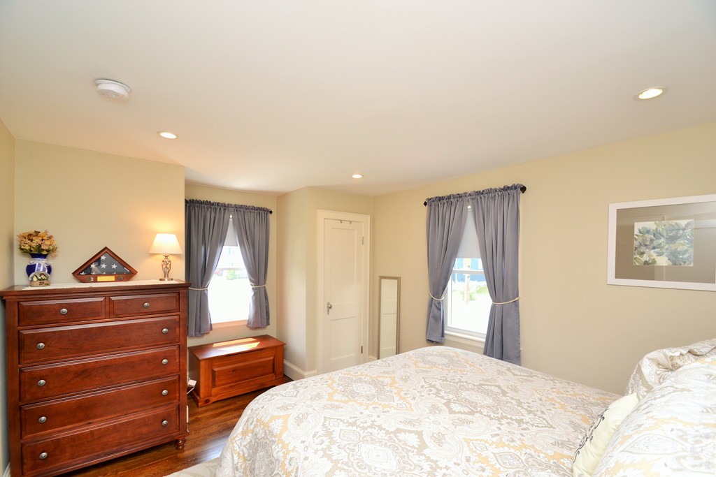 49 Bronx Road Boston, MA 02132 - Photo 18 of 24 Gallery Image 18