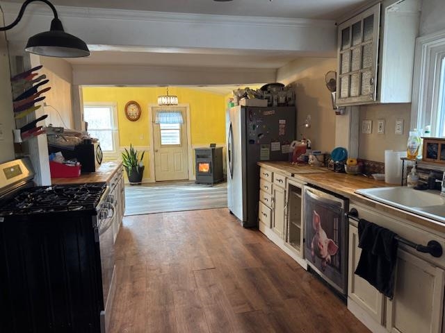 13 Hall Street Bennington, VT 05257 - Photo 3 of 13