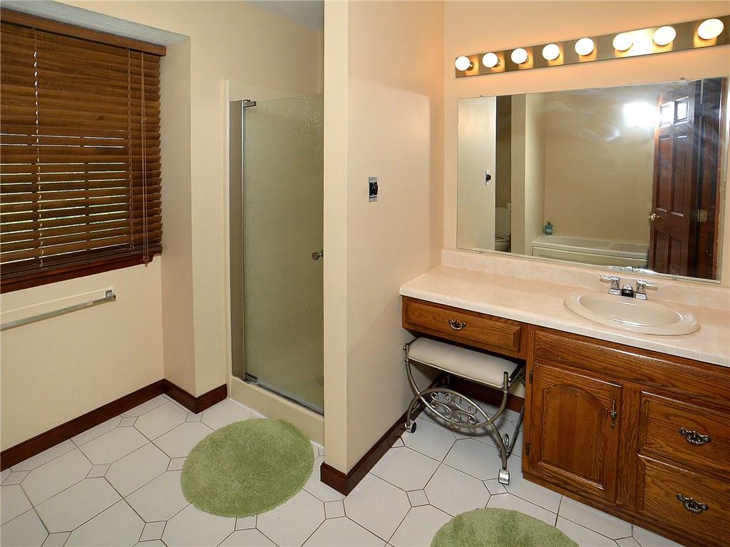 314 Diana Drive McKees Rocks, PA 15136 - Photo 13 of 25 Gallery Image 13