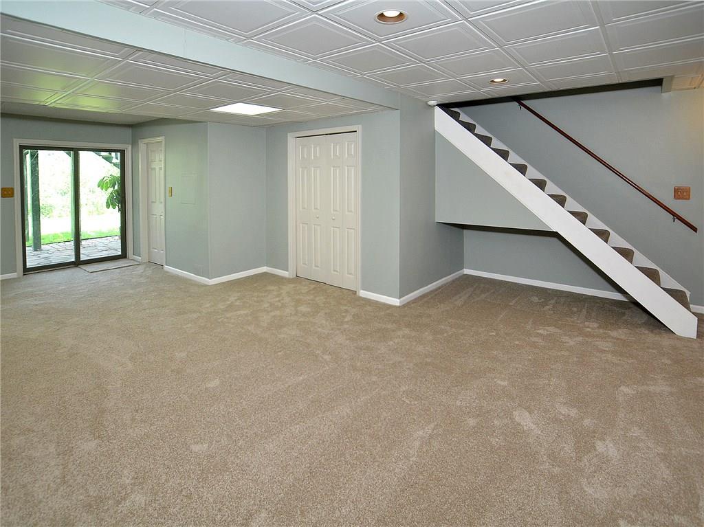 314 Diana Drive McKees Rocks, PA 15136 - Photo 17 of 25 Gallery Image 17