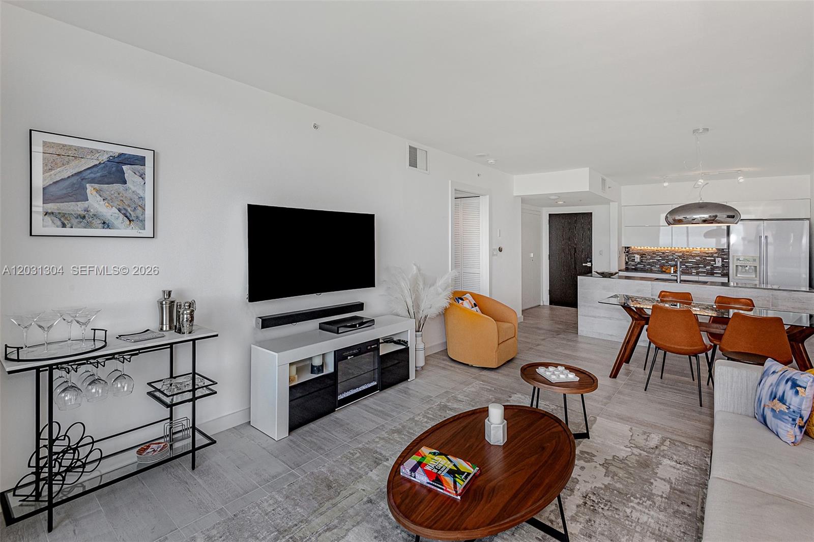 90 Alton Road, Unit 2506 Miami Beach, FL 33139 - Photo 6 of 22