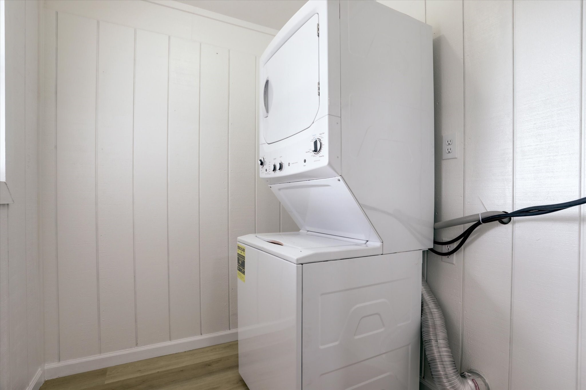 5806 Highway 35 Angleton, TX 77515 - Photo 22 of 35 It even has a stackable washer and dryer.
