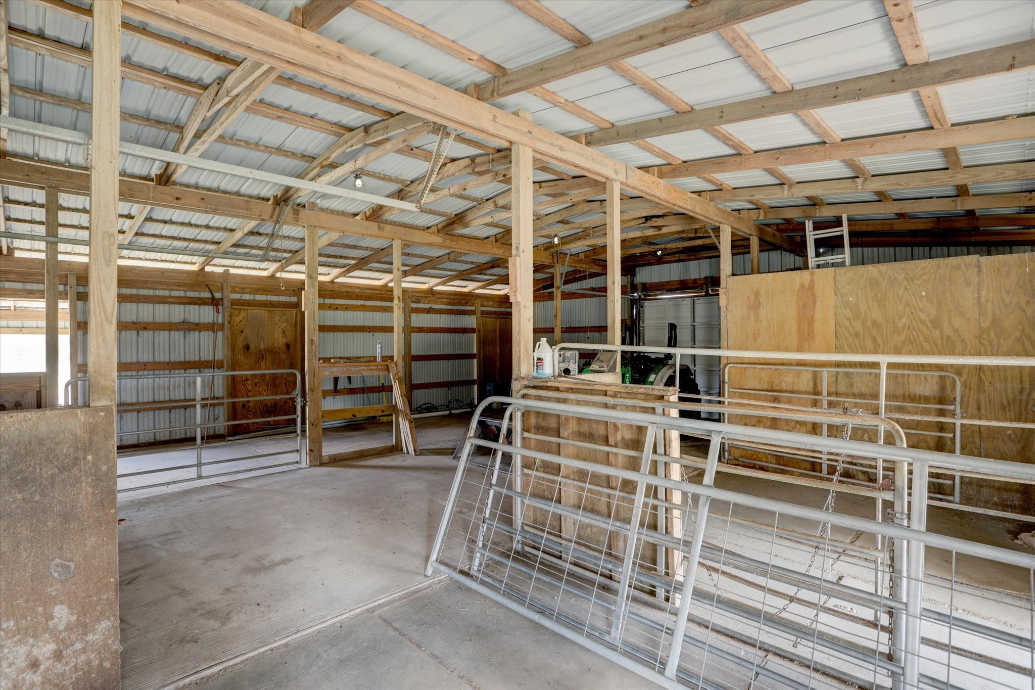 5806 Highway 35 Angleton, TX 77515 - Photo 3 of 35 This barn is clean and ready for anything you have - FFA animals, horses, pigs, sheep, goats, you name it!