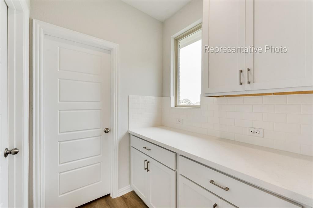 508 Marcus Lane Crowley, TX 76036 - Photo 6 of 39 Representative Photo