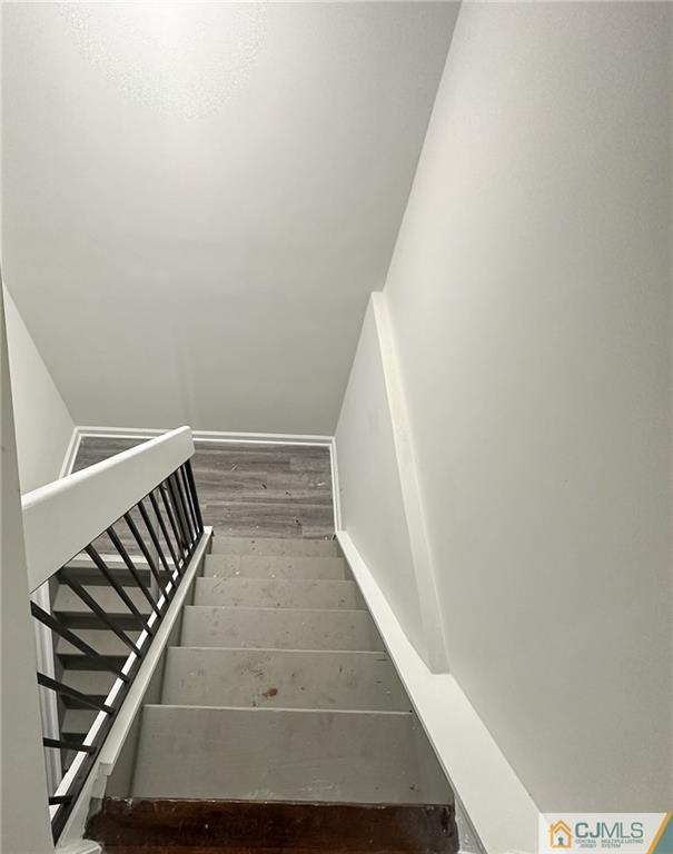 3505 Hana Road Edison, NJ 08817 - Photo 30 of 36