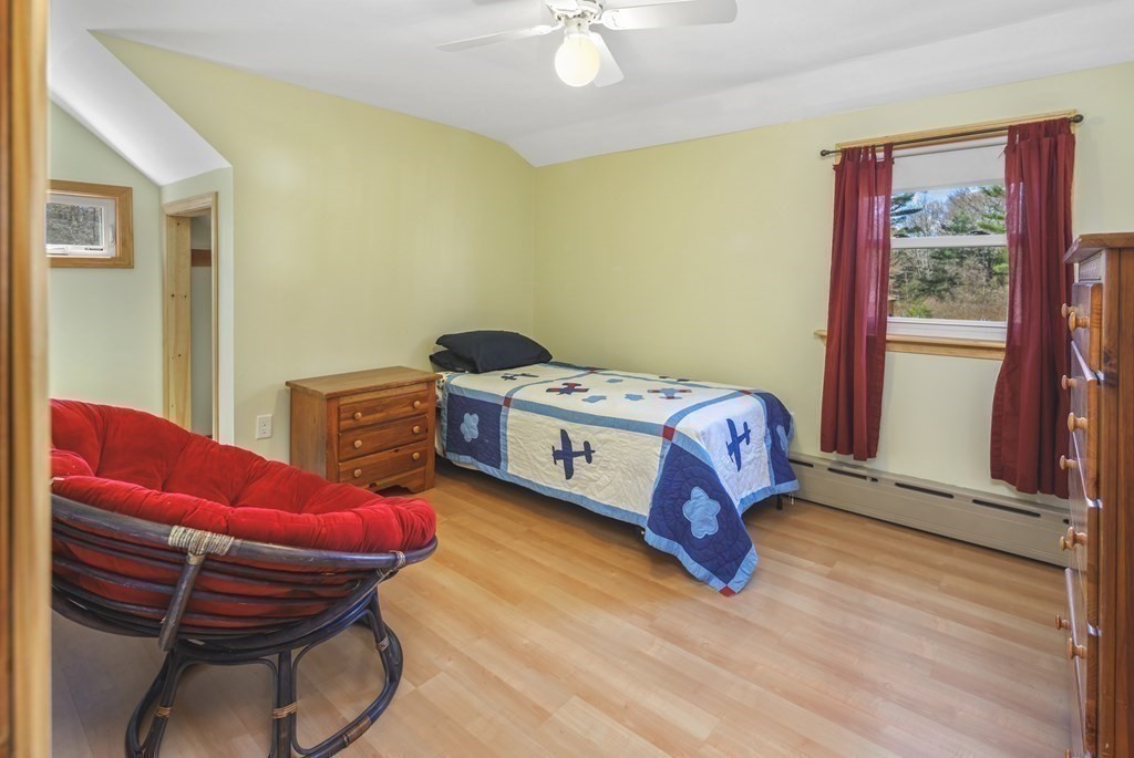 302 Mill Road Fairhaven, MA 02719 - Photo 23 of 33