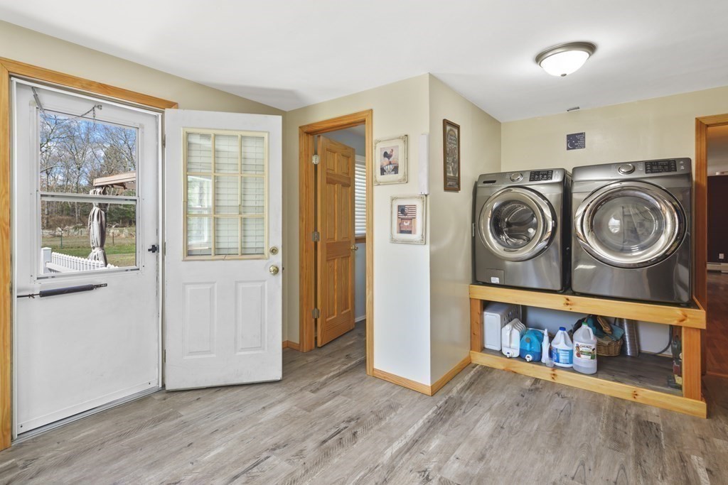 302 Mill Road Fairhaven, MA 02719 - Photo 26 of 33