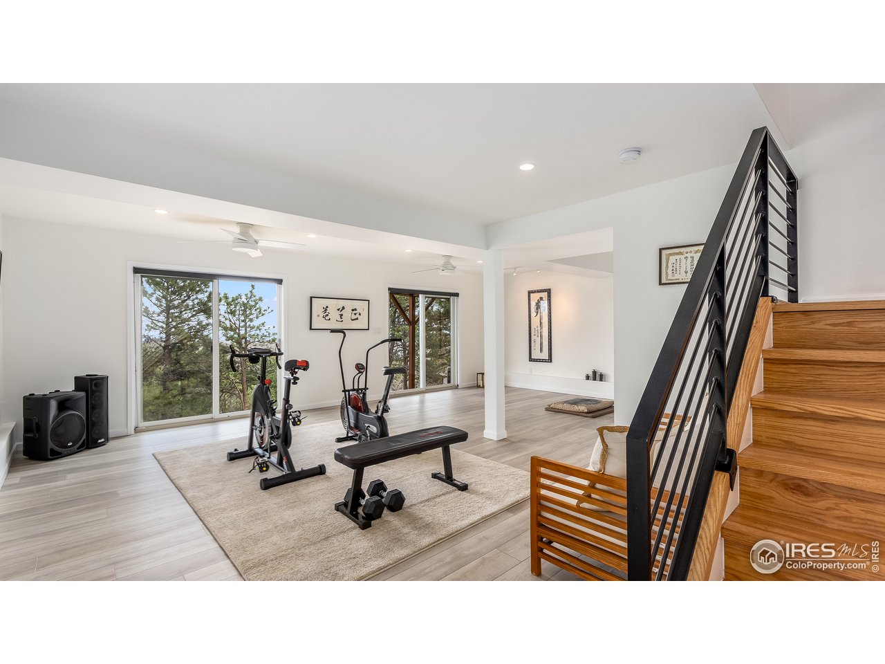 9042 Thunderhead Drive Boulder, CO 80302 - Photo 24 of 40 a living room with furniture and a large window