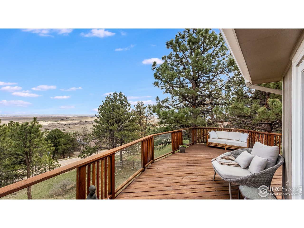 9042 Thunderhead Drive Boulder, CO 80302 - Photo 6 of 40 a balcony with chairs