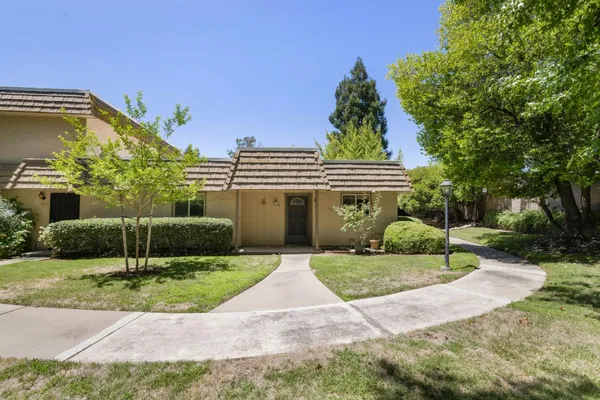 $265,000 | 3131 Vía Grande, Sacramento, CA 95825