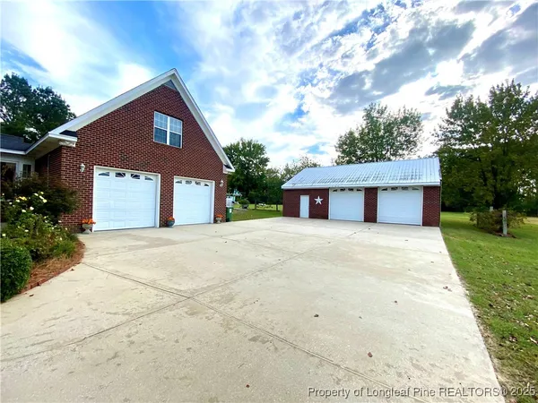 $449,000 | 2605 Smith Mill Road, Lumberton, NC 28358