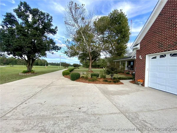 $449,000 | 2605 Smith Mill Road, Lumberton, NC 28358