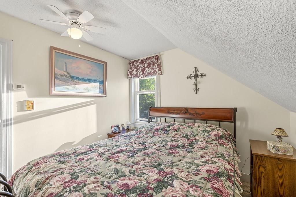 819 Jefferson Street Fall River, MA 02721 - Photo 12 of 22