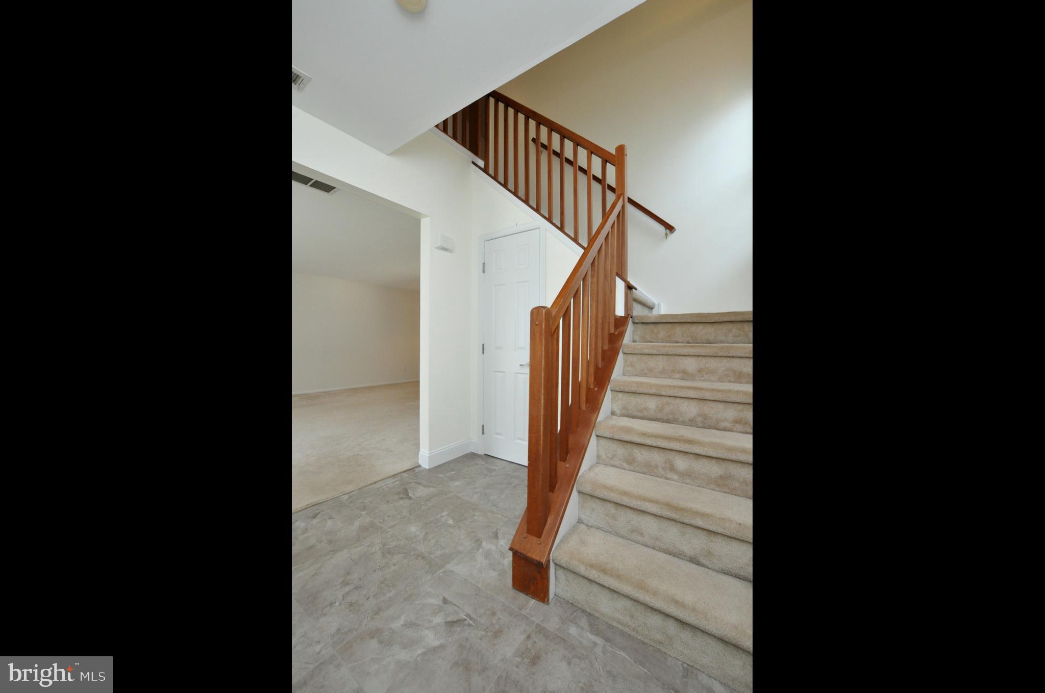 1208 Wharton Road Mount Laurel, NJ 08054 - Photo 2 of 22 Entry Foyer