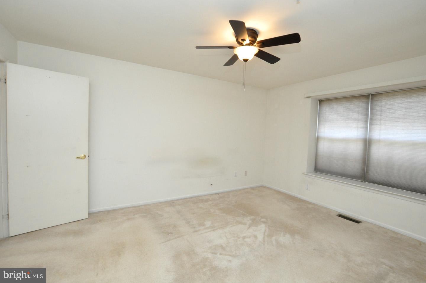 1208 Wharton Road Mount Laurel, NJ 08054 - Photo 12 of 22 Primary Bedroom