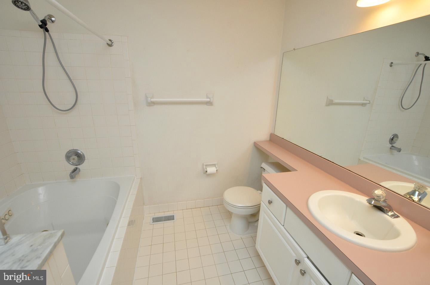 1208 Wharton Road Mount Laurel, NJ 08054 - Photo 15 of 22 Upstairs Bath