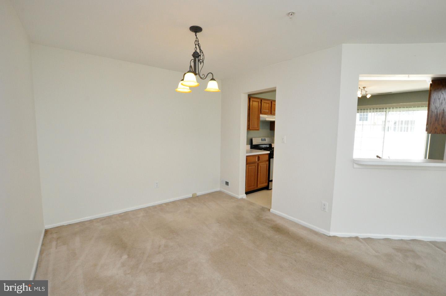 1208 Wharton Road Mount Laurel, NJ 08054 - Photo 5 of 22 Dining Room