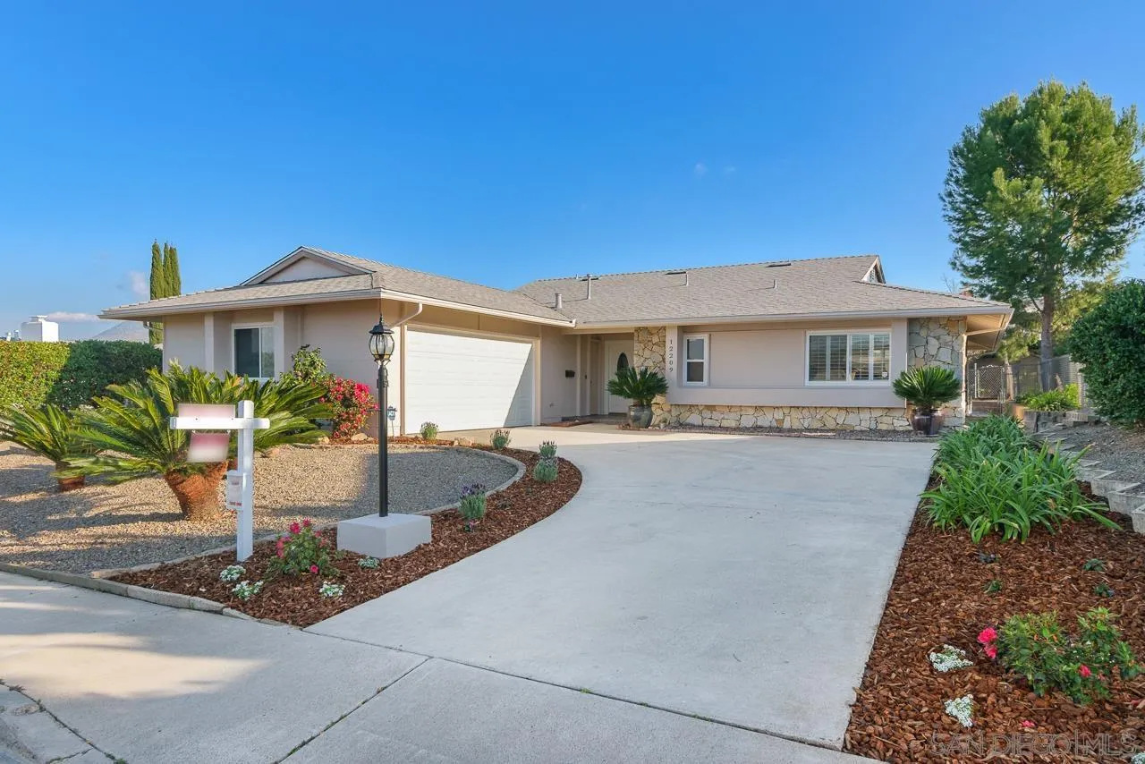 12209 Rios Road San Diego, CA 92128 - Photo 3 of 38 Gallery Image 3
