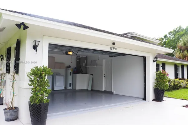 a view of a storage & utility room