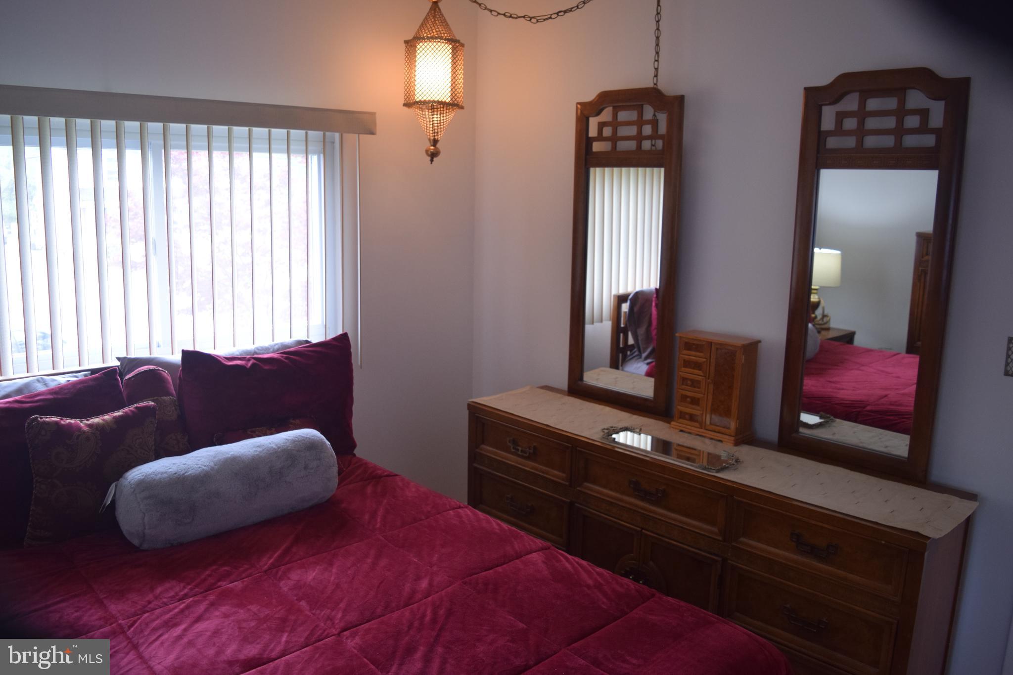4736 Old Court Road Baltimore, MD 21244 - Photo 18 of 24 Bedroom 1