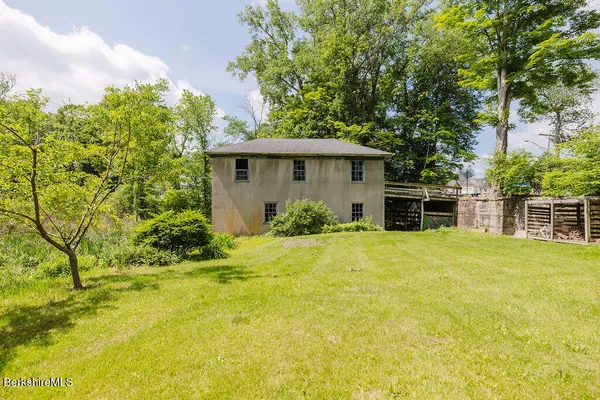 $649,000 | 168 Main Street, Sheffield, MA 01257