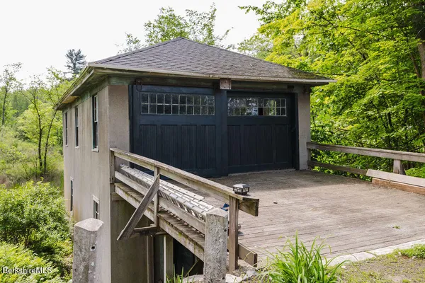 $649,000 | 168 Main Street, Sheffield, MA 01257