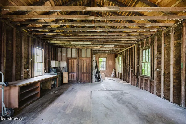 $649,000 | 168 Main Street, Sheffield, MA 01257