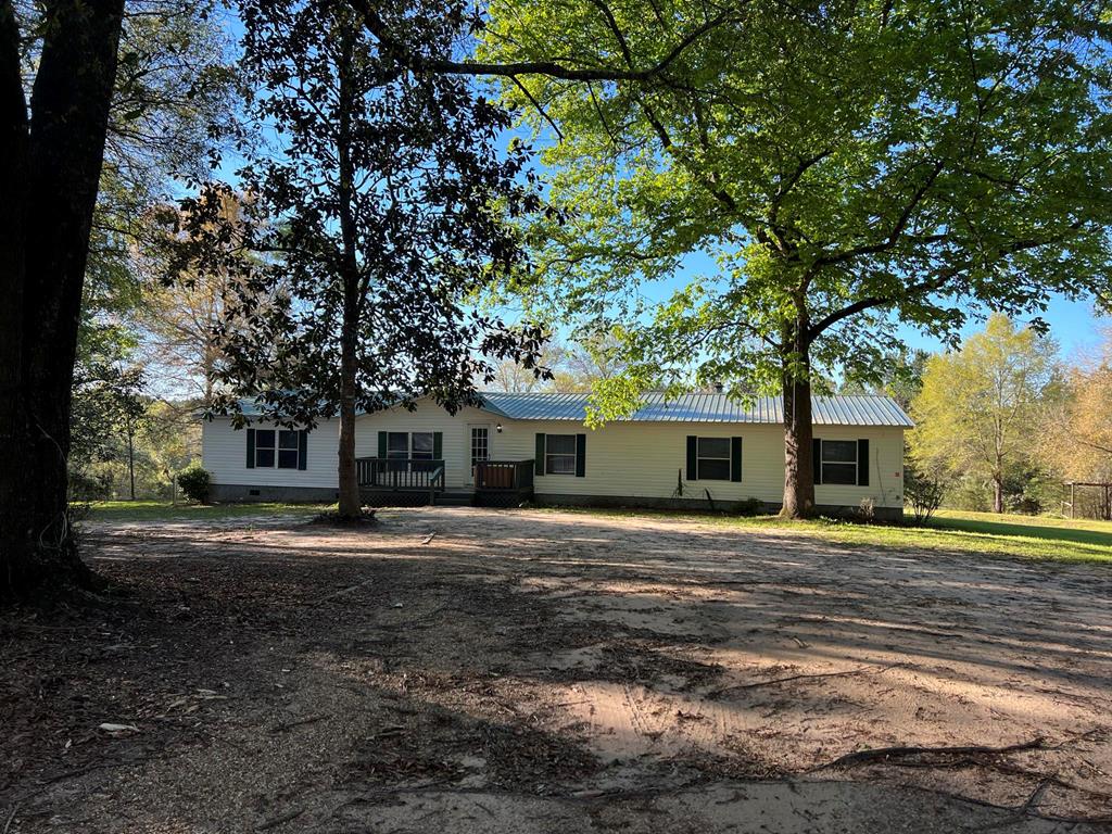 985 Hoganville Road Geneva, AL 36340 - Photo 1 of 31 Main View